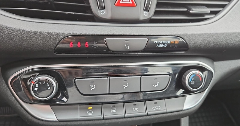 Hyundai I30 cena 64900 przebieg: 47111, rok produkcji 2022 z Wojnicz małe 172